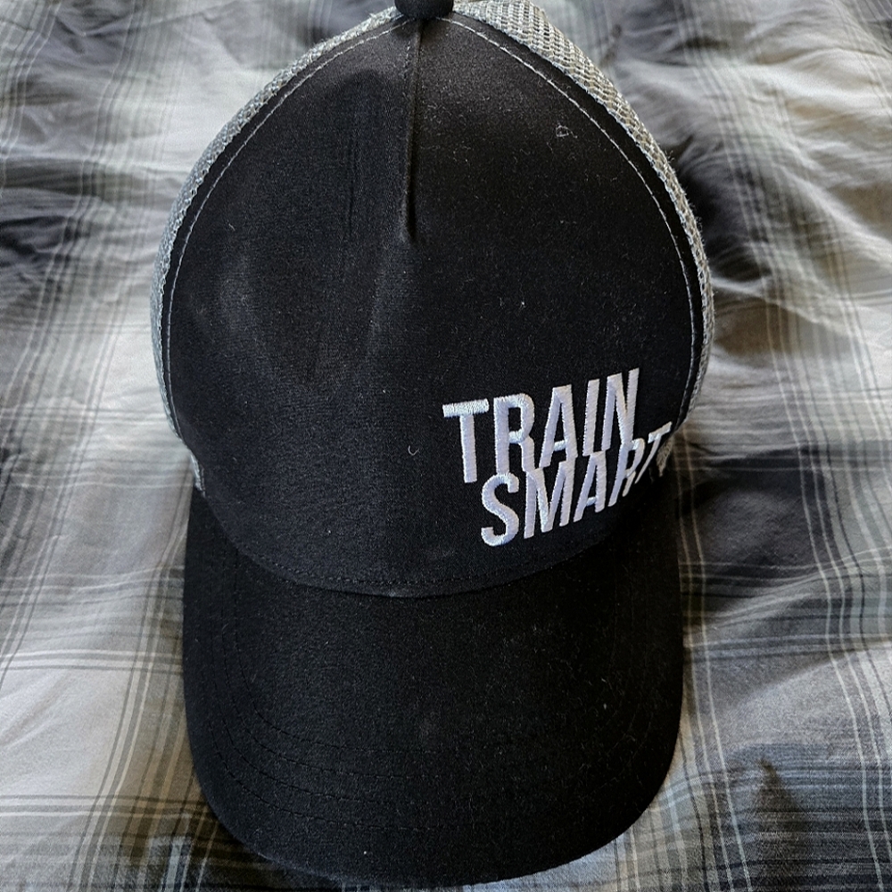Peloton Matt Wilpers Train Smart Trucker Hat NEW